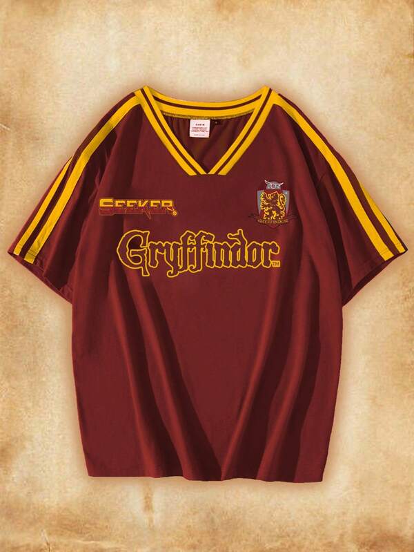 HARRY POTTER X SHEIN Camiseta suelta de mujer talla grande de estilo universitario deportivo casual de verano con gráfico de letras y ribete de rayas de contraste en cuello en V