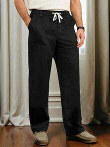 Manfinity Homme 男士成熟休闲纯色直筒裤，整体经典黑色，散发着沉稳优雅的气质。适合日常休闲穿着、周末出游、旅行、与朋友聚会等。这款裤子是男士衣橱中不可或缺的百搭单品，也是秋季送给男朋友或老公的绝佳礼物。 - 黑色 - 查看 1