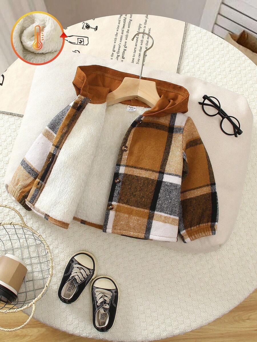 SHEIN Playful Pals 1pc Baby Boy Autumn/Winter Fashion Casual British Style Khaki & White Plaid Fleece Patchwork Contrast Color Hooded Long Sleeve Jumpsuit, Stylish & Versatile, Suitable For Infant Outdoor Wear, Thanksgiving And Other Traditional Events Baby Boy Jacket Baby Plaid Jacket Toddler Plaid Jacket Baby Fall Jacket Infants Coats Baby Boys Winter Jacket Toddler Boys Fall Winter Clothes Baby Boy Outfits Fall Baby Boys Fall Winter Clothes Baby Plaid Shirt Brown Baby Boy Shirt