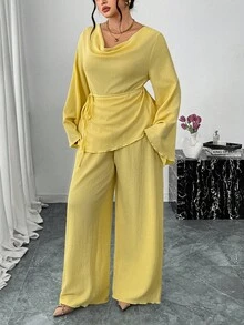 Firerie Plus Size Women Elegant Casual Vacation Boat Neck Flare Sleeve T-Shirt And Straight Elastic Waist Pants 2 Pieces Set, Spring/Autumn