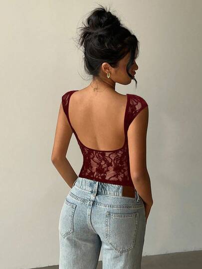 Aloruh Lace Patchwork Short Sleeve Sexy Backless Crop Top