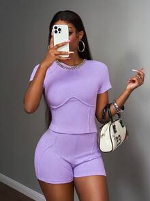 Slaydiva Conjunto Casual Feminino de 2 Peças com Camiseta de Manga Raglan e Gola Redonda Roxa e Shorts - Roxo - Visão 9