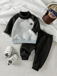 Baby Boy Casual Minimalist Embroidered Badge Contrast Sleeve Crew Neck Sweatshirt And Pants Set Fall Winter - Multicolor - View 3