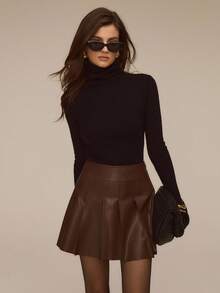 ATUI Studio Women's High Waist Pleated A-Line Mini Skirt, Fashion Casual Versatile Short Pleated Skirt, Modern Minimalist Skirt