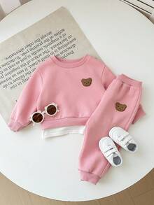 SHEIN Komplet dla dziewczynki z bluzą z długim rękawem i spodniami z nadrukiem uroczego misia w kreskówkowym stylu, swobodny na jesień/zimę