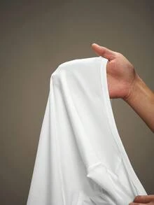 Slaydiva Camiseta básica de verano para mujer con cuello redondo, mangas cortas, ajuste regular, pliegues laterales ajustados y tela elástica acanalada con estampado de lazo y lentejuelas blancas - Blanco - Ver 9