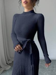 Selianne Robe en tricot évasée à manches longues et col montant minimaliste de couleur unie, automne