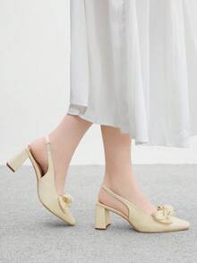CUCCOO BIZCHIC 女士方头粗跟蝴蝶结装饰简约米色高跟鞋，后系带露跟百搭正装鞋，适合通勤和休闲装 - 米色 - 查看 5