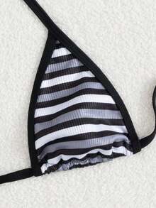 SHEIN Swim 3pcs/Set Women's Sexy Summer Vacation Rainbow Stripe Print With Trim Contrast Color Bikini Set