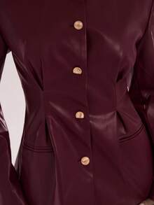 SHEIN BAE 2 件 PU 皮革套装：短裙和夹克，高端服装，女装秋装，女装秋装，女装冬装，万圣节，圣诞节，新年，勃艮第皮衣，酷女孩，休闲，通勤，2 件套女士优雅 - 酒紅色 - 查看 9