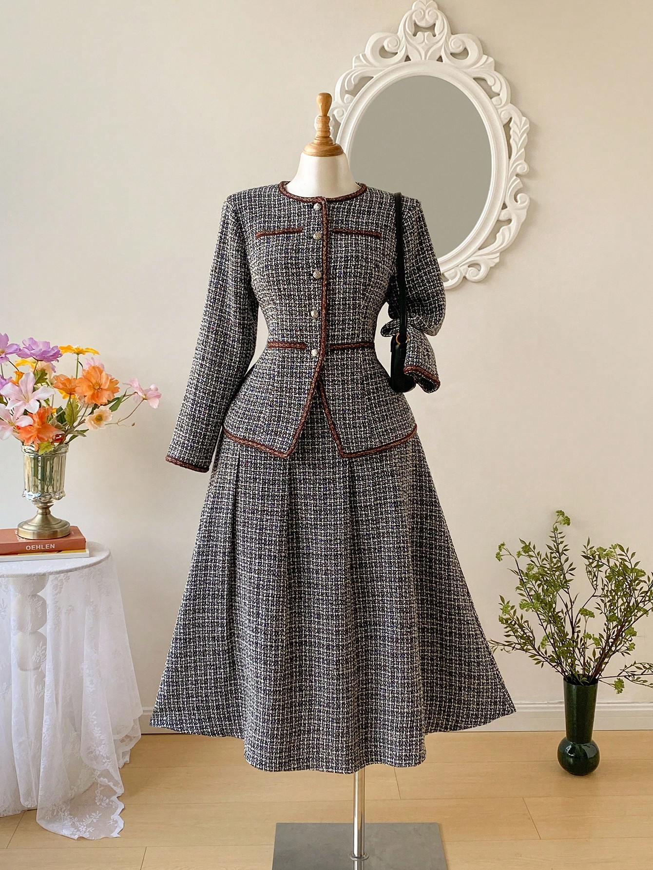 SHEIN MOD بدلة نسائية من قطعتين، تنورة طويلة وبلاي...