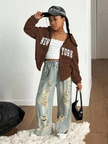 Sweetra Young 秋冬女童英文印花连帽拉链外套 - 撞色字母印花混搭街头风，适合秋冬的温暖针织面料，略微宽松的版型适合成长，将校园女孩转变为活力少女！ - 咖啡棕 - 查看 6