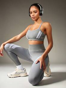MISSGUIDED Active Workout Two Piece Set Seamless High Waist Leggings And Sports Bra Matching Set Compression Gym Training Fitness Athleisure Wear - Grey - View 3