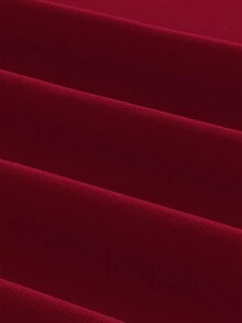 SHEIN PETITE Camiseta básica de manga larga de unicolor negro con cuello de barco y ajuste ceñido, adecuada para verano, otoño/invierno, de estilo minimalista y casual para mujer en color borgoña