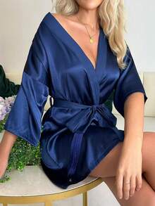 SHEIN Halat de baie elegant pentru femei, culoare solidă, cu talie legată, toamnă și iarnă, pijamale sexy, scurte, din satin, din mătase moale, potrivite pentru mirese, domnișoare de onoare, uz casnic, halate scurte pentru sezonul nunților, halate de dimineață și cămăși de noapte