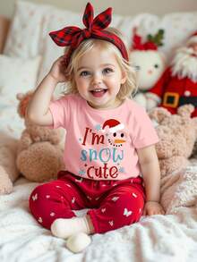 SHEIN 3 pièces T-shirts à col ras du cou manches courtes décontractés pour bébés filles avec des motifs de Noël mignons comme amande crème, rose crème, rouge de Noël, célébration de dessin animé, bonhomme de neige amusant, flocon de neige, Père Noël, convenant pour toutes les saisons - Multicolore - Voir 8