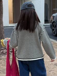 DAZY Girls Striped Crew Neck Pullover Sweater, Fall - Black and White - View 3