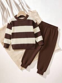 SHEIN Playful Pals Young Boys'Retro Thick-Striped Sweater & Pants Sets - Stylish, Comfortable,Suitable For Autumn/Winter Boys Two Piece Outfit Boys Brown Pants Boys Brown And White Striped Sweater Toddler Boy Clothes Boys Autumn Outfit Fall - Brown - View 1