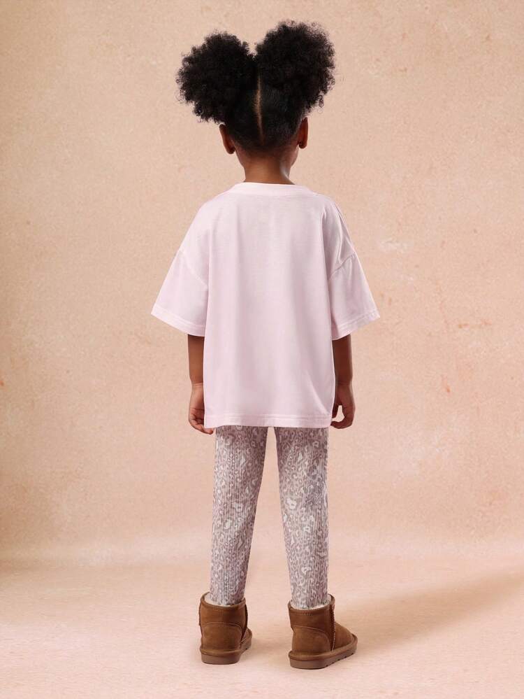 Oversized T-Shirt With Leopard Print Leggings