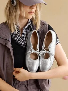 CUCCOO EASI 女士银色金属色系带玛丽珍平底鞋，时尚舒适 - 銀色 - 查看 10