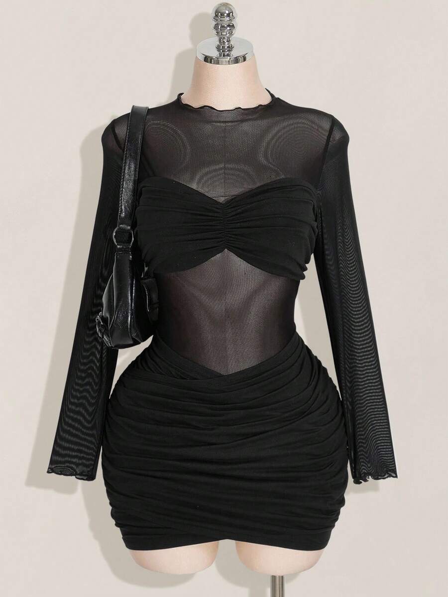 SHEIN ICON Vestido mini de manga larga con parches de malla transparente y fruncido para mujer de talla grande - Negro - Ver 1