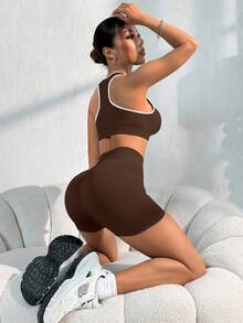 Dewbera 女士罗纹边饰露脐背心短裤套装 棕色运动文胸健身两件套 运动文胸短裤套装 两件套运动套装 两件套瑜伽套装 健身套装 - 咖啡棕 - 查看 5