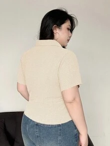 Dazy Plus Plus Size dopasowana koszulka polo z krótkim rękawem, teksturowana tkanina, wiosenno-letnia odzież damska, krótkie topy damskie - Morela - Zobacz 2