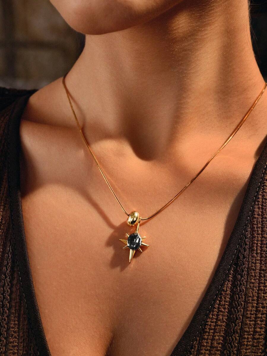 Glisma 18K Gold-Plated Vintage Style Necklace, Unique & Fashionable Accessory For Women,Shopping,Casual,Work,Vintage,PREMIUM,Zirconia,Rhinstone,Metallic/Texture,Western Jewelry,Old Money,Outfits,Gothic/Goth,Charm Necklace,Gemstone,Fall/Autumn/Winter,For Mom/Women/Girl/Mother,Premium - Gold - View 1