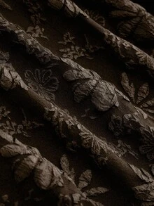 SHEIN Unity 大码女式优雅纹理面料前扣 A 字裙，适合日常穿着