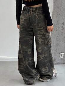 DAZY Teen GirlCamo Print Flap Pocket Side Cargo Jeans - Green - View 6