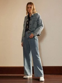 Écloséra Solid Dual Pocket Denim Jacket - Light Wash - View 3