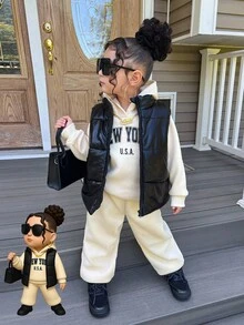 SHEIN 年轻女孩可爱休闲连帽运动衫和羊毛背心两件套，适合秋冬季 - 黑色 - 查看 1