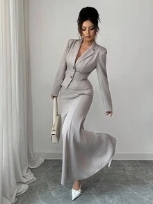 Modelyn 女式梭织条纹长袖开衫和裙子套装 - 卡其色 - 查看 4