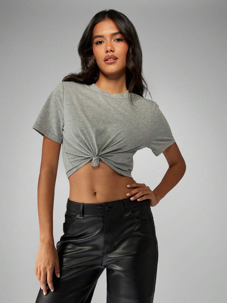 MISSGUIDED Cotton Knotted Front Basic T-Shirt Casual Crop Top Twist Front Tee Short Sleeve Summer Festival Essential Lightweight Streetwear