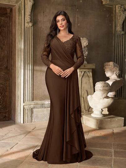 Aureia 大码优雅奢华刺绣亮片蕾丝拼接弹力针织礼服，配有美人鱼尾可拆卸侧边荷叶边，适合婚礼、派对、度假、盛大晚宴、晚礼服、新娘母亲礼服、情人节等场合。