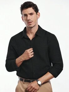 Calvornis Camisa casual de negocios de manga larga con jacquard de unicolor a cuadros para hombres - Negro - Ver 6