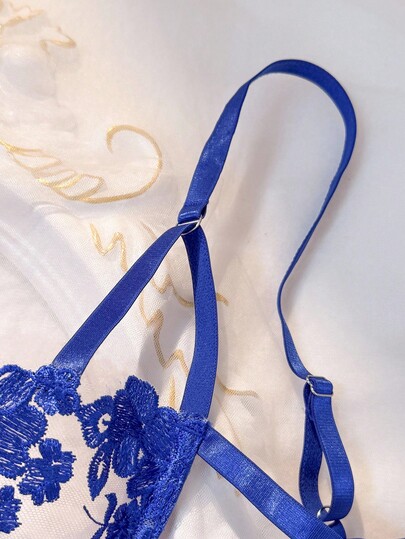 Sky Blauw Geborduurde Kanten Up Lingerie Set BH Slipje Butterfly Royal view 6