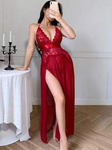 女士性感网状 V 形开衩长睡袍，情人节内衣