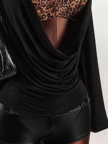 Áo bra dài tay cổ khoét sâu họa tiết da báo phong cách Y2K Amplova dành cho nữ, gợi cảm và phá cách, phù hợp mặc hàng ngày, dáng rộng, kiểu Y2K, áo nữ phong cách Gothic, áo liền thân dài tay gợi cảm, trang phục Halloween cho du lịch hàng ngày, áo đen. - màu đen - Xem 6