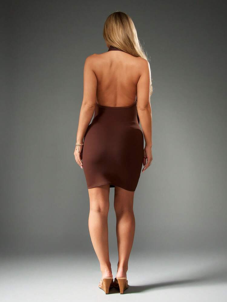 MISSGUIDED Halter Neck Bodycon Mini Dress With Ring Detail Elegant Form Fitting Party Evening Club Night Out Autumn Winter Brown