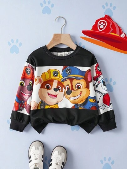 SHEIN | PAW Patrol Áo nỉ dệt kim cổ tròn rộng rãi in hình cún con màu đen trắng cho bé trai