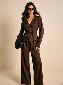 Poéselle 女士优雅 V 领系带上衣和裤子两件套 - 棕色 - 查看 7
