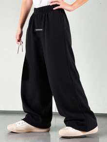 SHEIN Kids/Young Boys' Casual Everyday Loose Fit Pockets Straight Leg Solid Color Knit Sweatpants, Suitable For School, Garden, Beach, Birthday, Spring, Summer, Fall, Winter