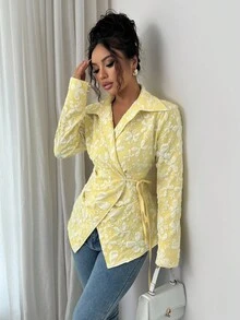 SHEIN Elenzya Women's Yellow Butterfly Jacquard Textured Fabric V-Neck Ruched Waist Asymmetrical Hem Design Elegant Blouse, Suitable For Teachers, Birthdays, Dates, Parties, Concerts, Autumn