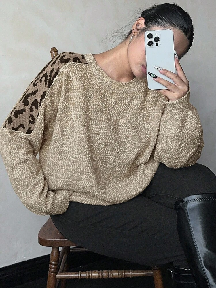 Dazy Plus Loose Casual Leopard Print Patchwork Crew Neck Plus Size Women Long Sleeve Sweater, Autumn/Winter