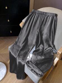 GlowEve CURVE 大码女式银色直筒宽松裤，适合聚会和通勤 - 深灰色 - 查看 1