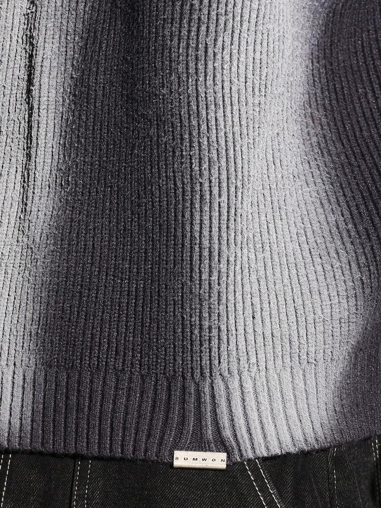 Ribbed Knit Sweater With Crew Neck And Textured Design