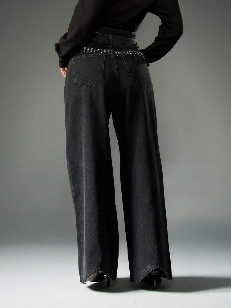 MISSGUIDED Vaqueros holgados de pierna ancha con tachuelas metálicas