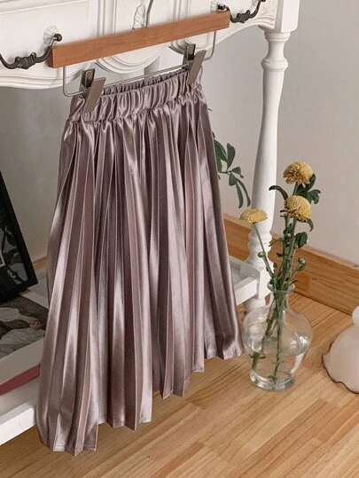 DAZY Casual Pleated Young Girls Skirts, Versatile & Minimalist