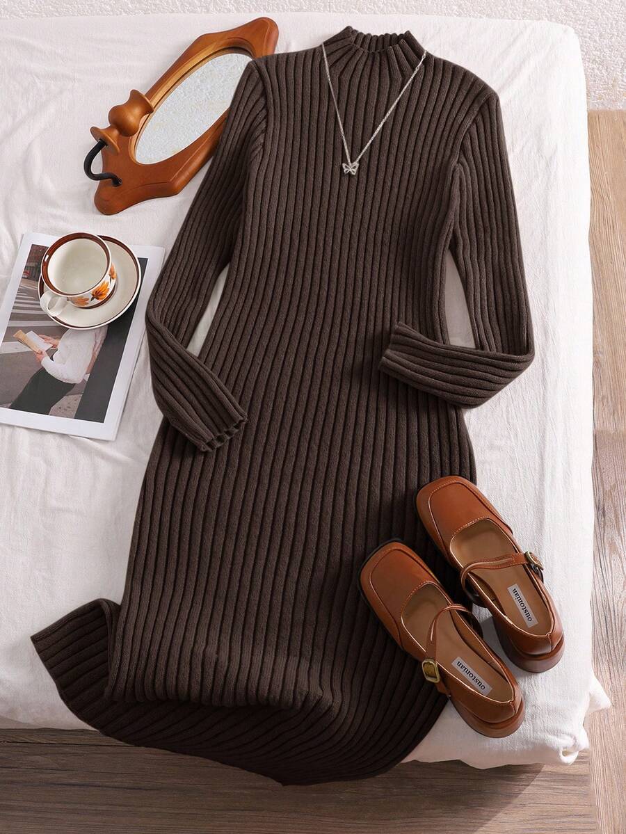 SHEIN Essnce Plus Size Stand Collar Fitted Casual Comfortable Stretchy Sweater Dress/Winter